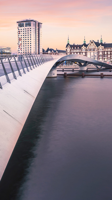 Quantitative Investment Strategies - Goldman Sachs Asset